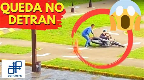 Queda De Moto No Exame Do Detran Youtube