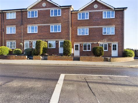 Property Guide and Information for Royal Oak Court in London 23