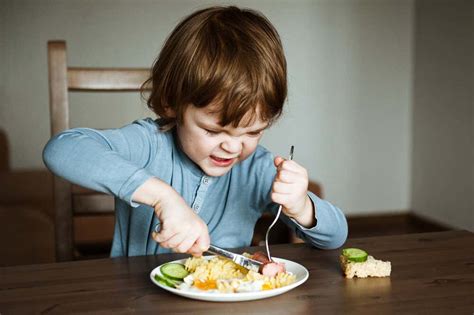 ¿qué Necesidades Nutricionales Tienen Los Niños Eres Mamá