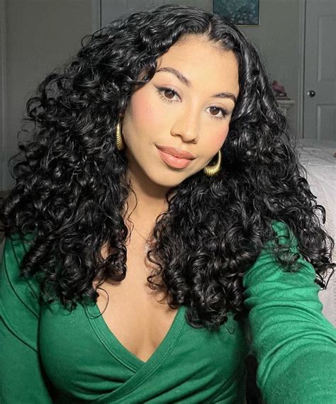 The Top Curly Hair Mistakes And How To Avoid Them In Your Hair Regimen In