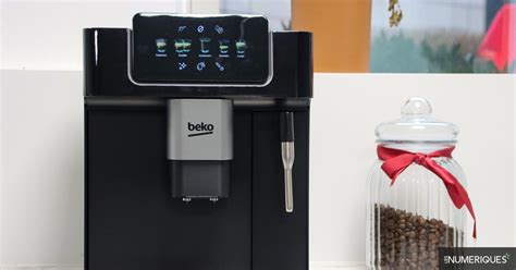 Le test de la cafetière automatique avec broyeur Beko CaffeExperto