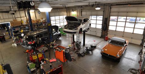 VEHICLE MAINTENANCE SHOP