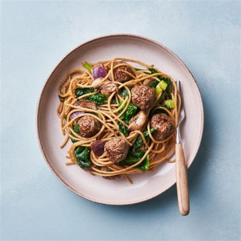 Klassieke Spaghetti Met Groente En Gehaktballetjes Jumbo