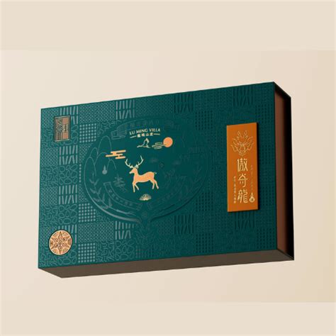 Premium Luxury Packaging Design - DesignerPeople