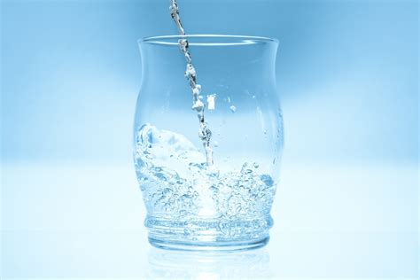 Kostenlose Foto Wasser Glas Flasche Blau Glasflasche