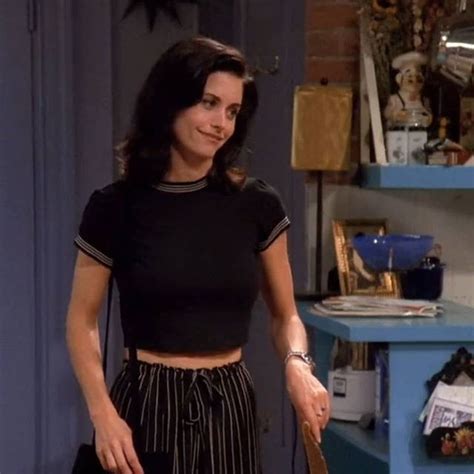 10 Monica Geller Outfits That Made Us Fall In Love With 90s Fashion | Monica geller, 90s fashion ...