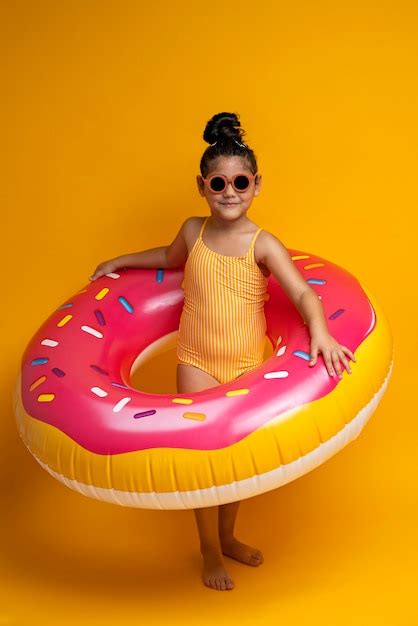 Free Photo Cute Girl Wearing Bikini