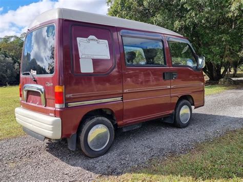 SUBARU SAMBAR DIAS CLASSIC