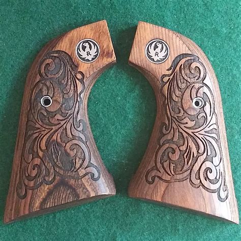 Ruger Xr3 New Vaquero Extended Cocobolo Laminate Scroll With Medallions Texas Grips