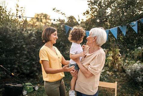 Fête des grands mères mamie mémé mamoune voici les surnoms quon