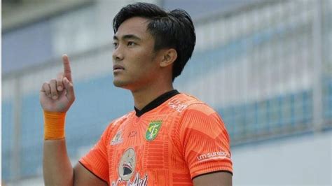 Alasan Ernando Ari Perpanjang Kontrak Di Persebaya Surabaya Teringat