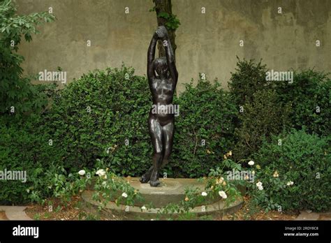 Aphrodite Grand Modèle Auguste Rodin 1840 1917 Musée Rodin Paris