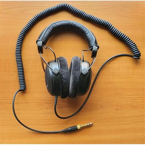 Beyerdynamic DT 880 Pro Black Edition Casque Semi Ouvert Rakuten