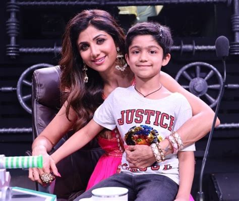 Shilpa Shettys Son Viaan Raj Kundra Does Cartwheel With His Idol Tiger