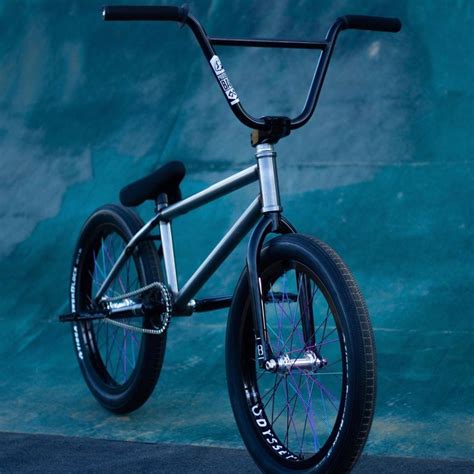 Bike Check Philippe Cantenot LES TROIS ROUX BMX SHOP