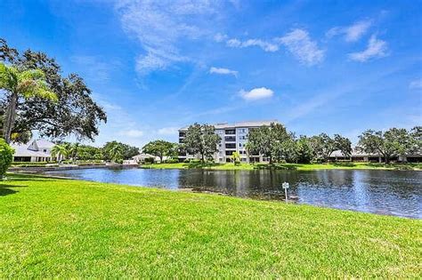 201 Arbor Lake Dr Naples Fl 34110 Apartments For Rent Zillow