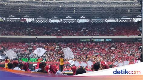 Penampakan Massa Kampanye Akbar Ganjar Mahfud Padati Stadion Utama Gbk