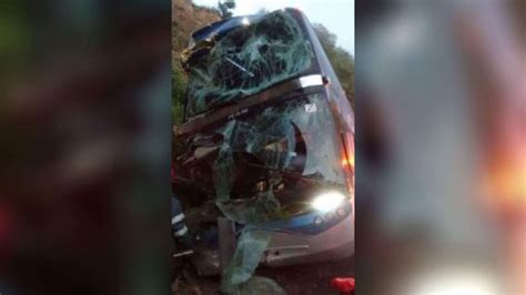 Accidente De Autob S Tap Ocasiona Muerte De Pasajero Tr Fico Zmg