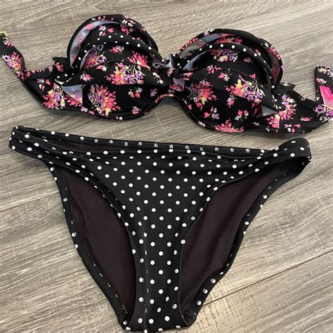 Victoria S Secret Swim Victorias Secret Polka Dot Ruffle Bikini