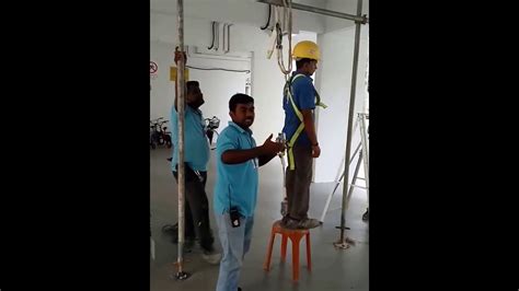 How To Use Safety Harness And What Should Have To Do When Hanging