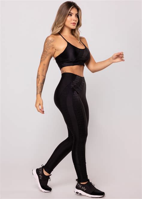 Calça Legging All Black Assimétrica Recortes Texturizados