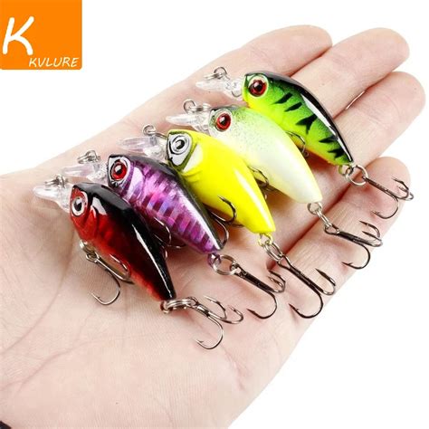 Mixed Colors Fishing Lure Set Minnow Baits Kit Wobbler Crankbaits