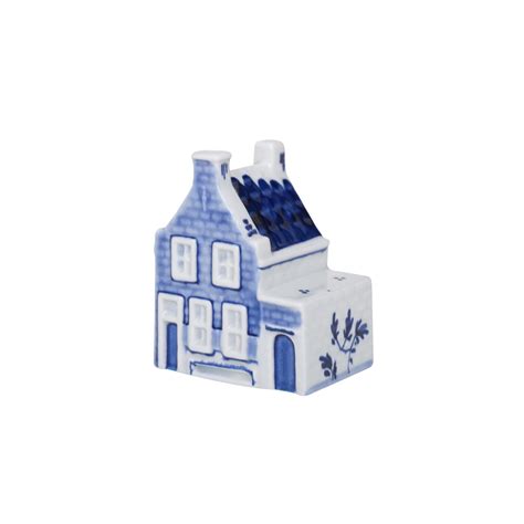 House Vermeer side entrance | Delft Blue | Royal Delft