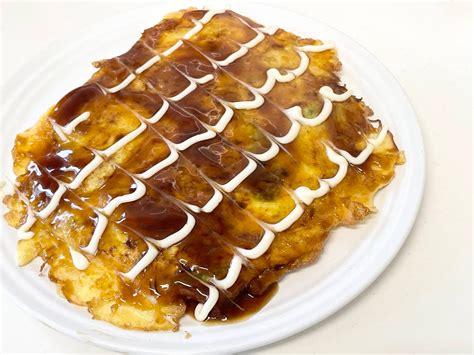 混ぜて焼くだけ「キャベツのお好み焼き」に挑戦！ふんわり食感の秘密は弱火でジワリ熱を通すこと♡ 『あたらしい日日』 こんな時代のニュー