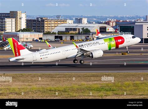 Tap Air Portugal Airbus A321neo Aircraft Lisbon Airport In Portugal