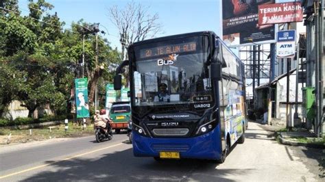 HUT Kota Bandung Jalan Jalan Naik Bus Trans Metro Gratis Cek Rute Dan