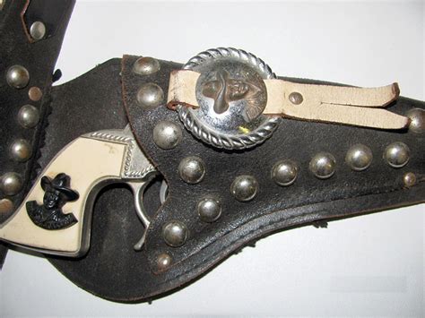 1950s Hopalong Cassidy Pistols Schmidt Mfg Co 5 The Online Bicycle Museum