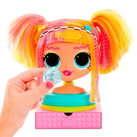 LOL Surprise OMG Styling Head Neonlicious Thimble Toys