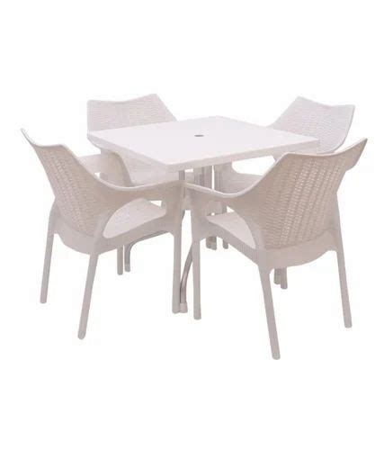 Supreme Cambridge Chair With Olive Table Milky White Chair And