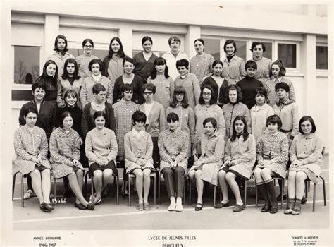 Photo De Classe Seconde De 1966 Lycée Laure Gatet Copains Davant