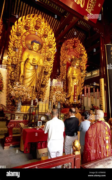 Longhua Buddhist Temple Hi Res Stock Photography And Images Alamy