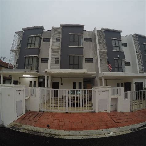 Rumah Teres 3 Tingkat Damansara Utama Baru Property On Carousell
