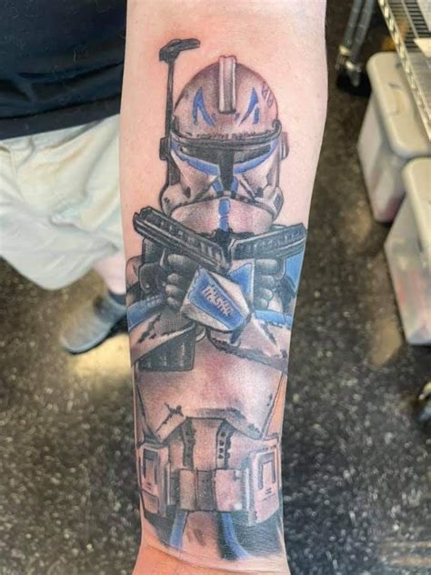 Movie Tattoos New Tattoos Tattoos For Guys War Tattoo Clone Trooper