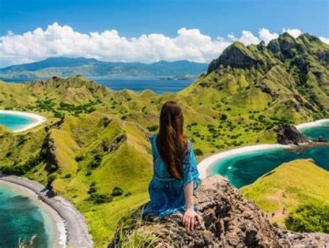 Menparekraf Dorong Pelaku Industri Hotel Dan Restoran Di Labuan Bajo