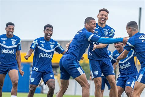 Cl Ssico Em Sc Chapecoense Vai At A Capital E Enfrenta O Ava Pelo