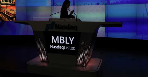 Mobileye shares jump as third-quarter earnings top estimates | Reuters