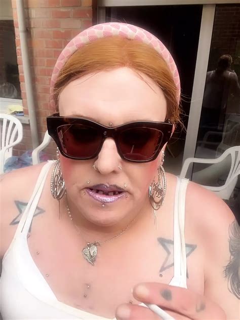 TS Stefanie Smoking Shemale Amateur Amateur Porn Feat Stefanie