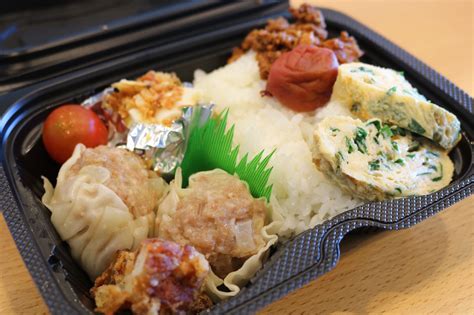 西中島餃子ブームの火付け役「餃子の248」でもテイクアウト！ 新マッハのオススメごはんですよ！