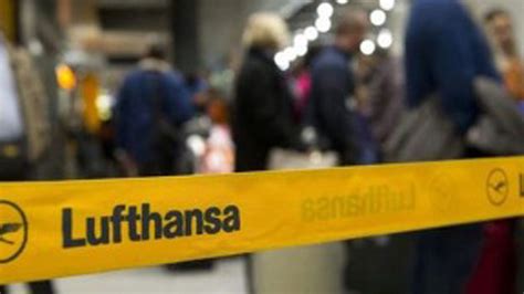 La Aerol Nea Lufthansa Cancela Vuelos Por La Huelga De Sus Pilotos