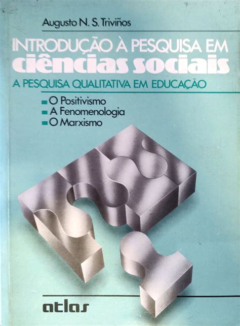 Livro Introdução à Pesquisa em Ciências Sociais usado Augusto N S