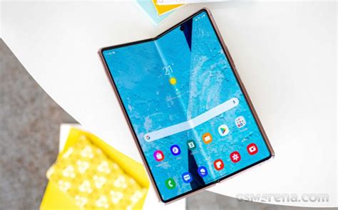 Samsung 2021 de 3 Farklı Katlanabilir Telefon İle Gelecek Hardware