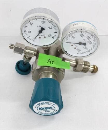 Airgas Y D Analytical Two Stage Brass Regulator Psi Max Inlet