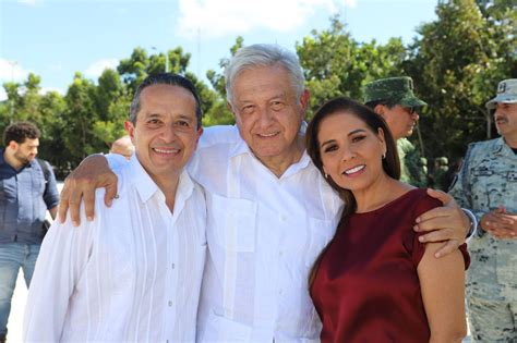 Amlo Visita Quintana Roo Se Despide De Carlos Joaquín González Y Da Bienvenida A Mara Lezama