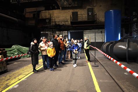 Odwiedzili odlewnię w Śremie i rozwiązali quest o śremskich odlewnikach