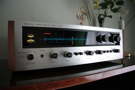 Golden Age Of Audio: Pioneer SX 990