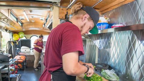 Taco Trolley Open In Pensacola Serving Authentic Mexican Food